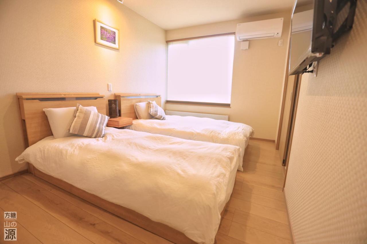 山の源-Yama No Minamoto Hotel Furano Exterior photo
