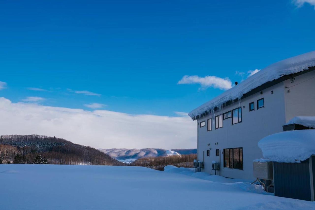 山の源-Yama No Minamoto Hotel Furano Exterior photo